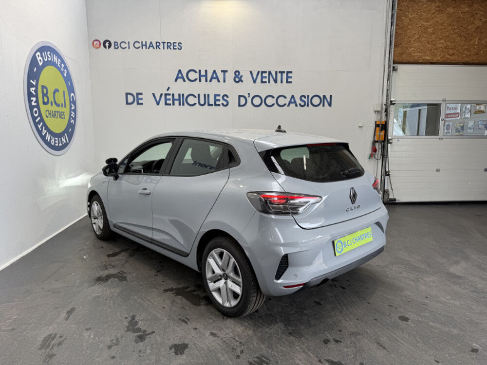 Clio V 1.5 BLUE DCI 100CH EVOLUTION 2024 occasion 28630 Nogent-le-Phaye