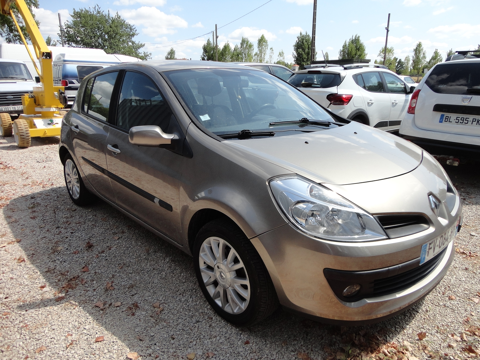 Clio III 1.5 DCI 85CH PRIVILEGE QUICKSHIFT 5P 2008 occasion 82000 Montauban