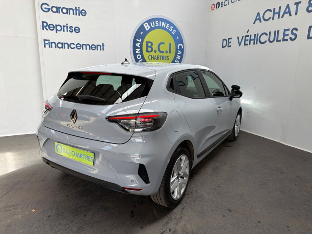 Clio V 1.5 BLUE DCI 100CH EVOLUTION 2024 occasion 28630 Nogent-le-Phaye