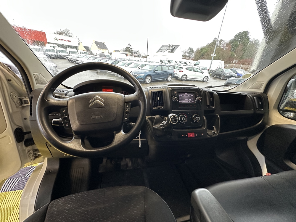 Jumper 33 L2H2 2.2 BLUEHDI 120 S&S DRIVER 2020 occasion 56530 Qu&eacute;ven