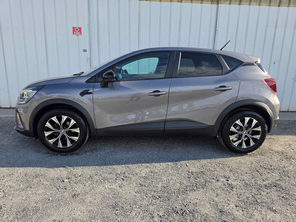 Captur 1.0 TCE 90CH EVOLUTION 2023 occasion 64121 Serres-Castet