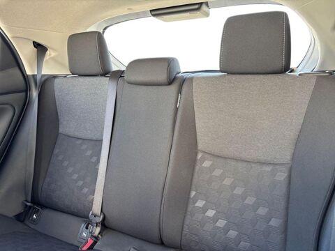 Yaris 116h Design 5p MY25 2025 occasion 84120 Pertuis