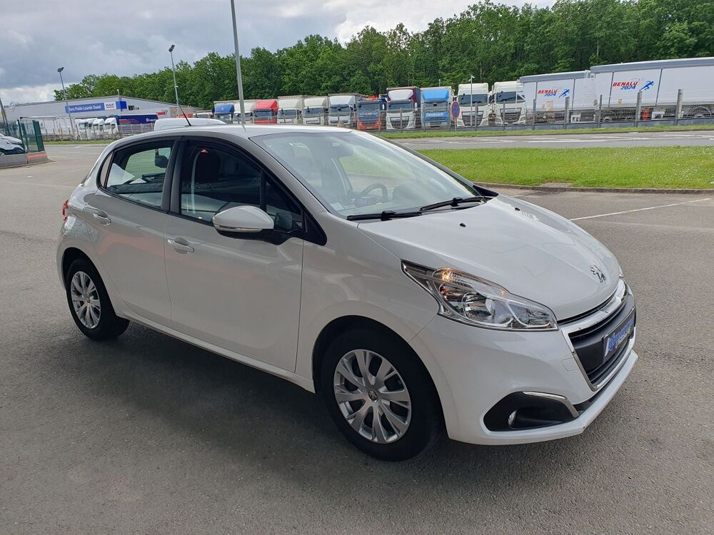 208 1.2 PURETECH 82CH S&S PREMIUM PACK EURO6C 2019 occasion 28630 Nogent-le-Phaye