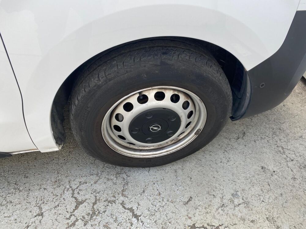Vivaro M 2.0 BlueHDi 145ch Pack Premium Connect 2024 occasion 95500 Gonesse