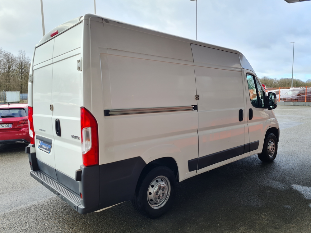 Boxer 335 L2H2 2.0 BLUEHDI 130 S&S PREMIUM 2017 occasion 28630 Nogent-le-Phaye