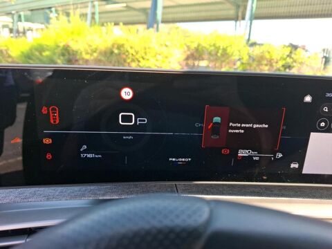 3008 1.2 Hybrid 145ch GT e-DCS6 / Toit ouvrant + Pack Vision 360&deg; 2025 occasion 28500 Vernouillet