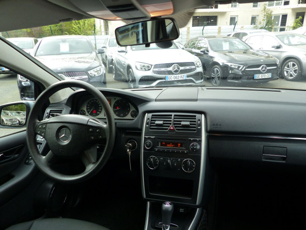 Classe B 180 SPORT CVT 2011 occasion 77144 Mont&eacute;vrain
