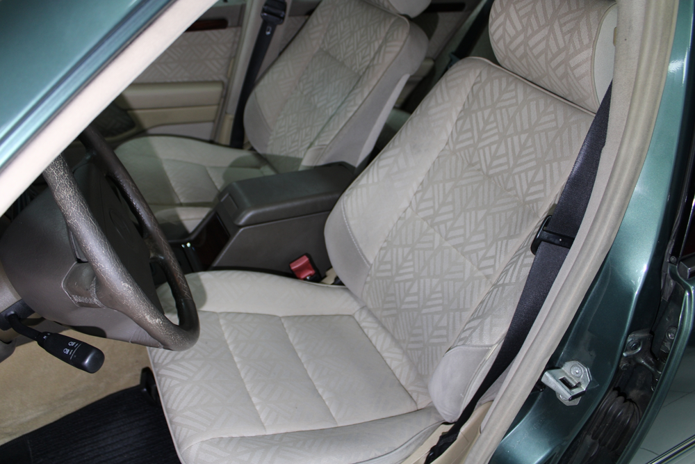 Classe C 220D ELEGANCE BVA 1995 occasion 77120 Coulommiers