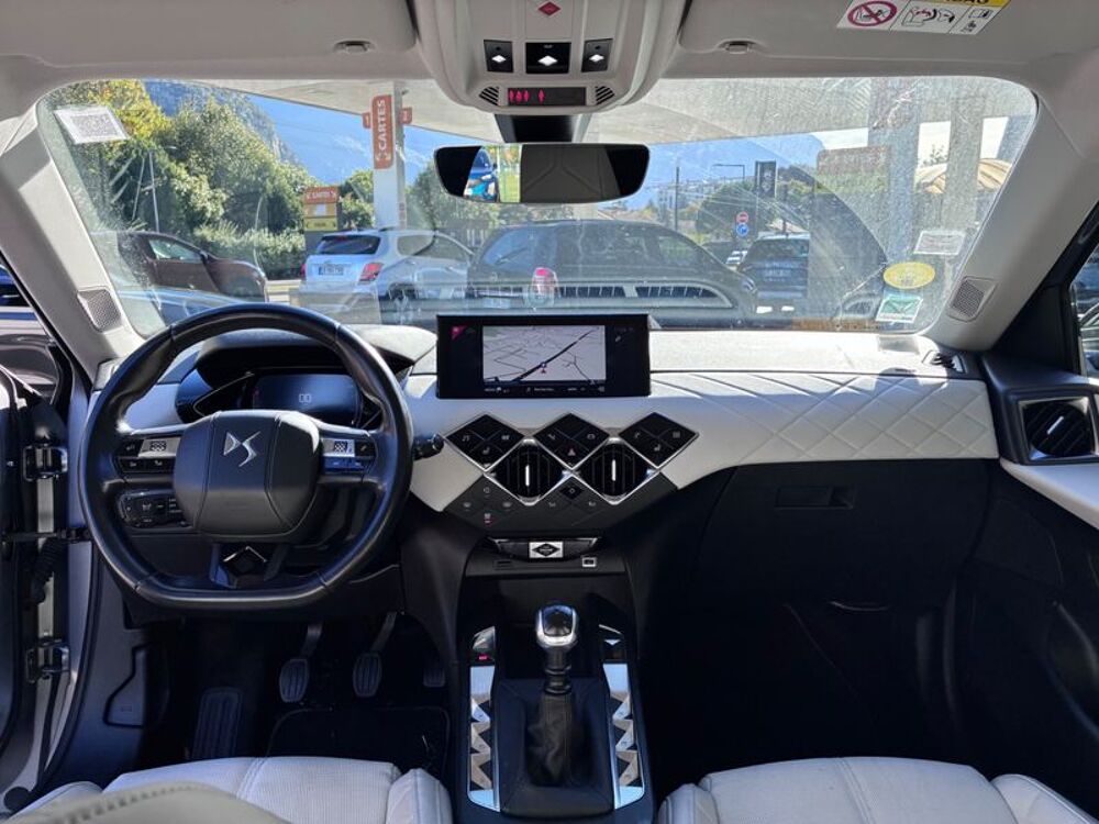 DS3 BLUEHDI 100CH GRAND CHIC 2019 occasion 38130 ECHIROLLES