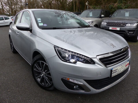 308 1.2 PURETECH 130CH ALLURE S&S 5P 2016 occasion 77144 Mont&eacute;vrain