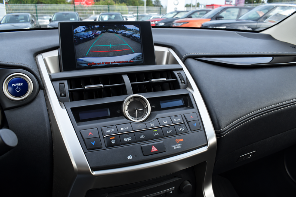 NX 300H 4WD PACK BUSINESS 2015 occasion 34740 Vendargues