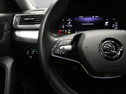 Superb 1.4 TSI PHEV 218CH BUSINESS DSG6 2022 occasion 77100 Nanteuil-l&egrave;s-Meaux