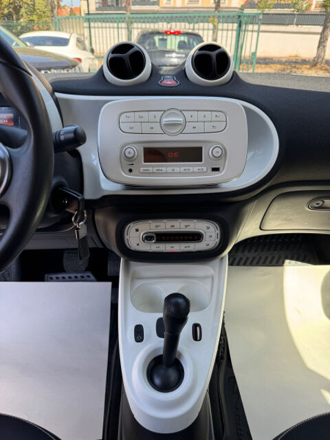 ForTwo 71CH PASSION TWINAMIC 2017 occasion 93220 Gagny