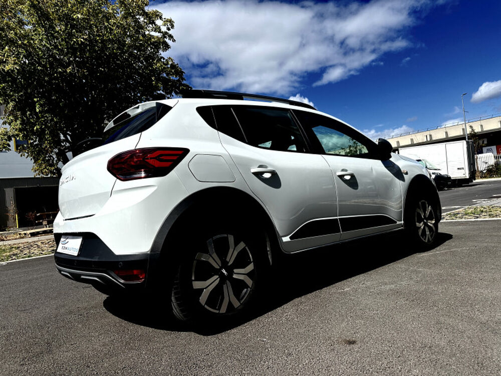 Sandero 1.0 TCE 90CH STEPWAY EXPRESSION CVT / 1&Egrave;RE MAIN / APPLE CARP 2023 occasion 94260 Fresnes