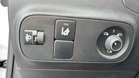 C3 1.2 PURETECH 82CH S&S FEEL NAV E6.D 2019 occasion 12850 Onet-le-Ch&acirc;teau