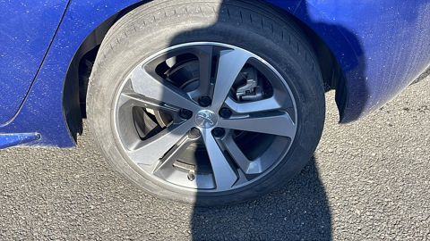 308 1.2 PURETECH 130CH E6.C S&S GT LINE 6CV 2019 occasion 81000 Albi
