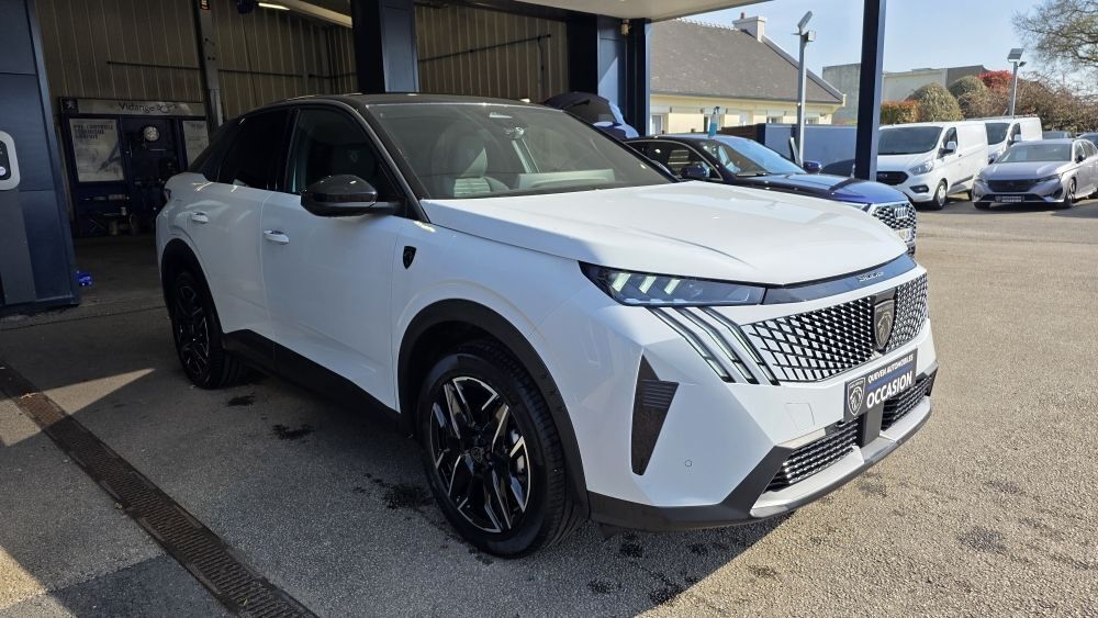 3008 1.2 HYBRID 145CH GT E-DCS6 2026 occasion 56530 QUEVEN