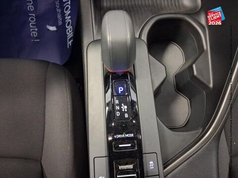 C-HR 2.0 Hybride 200ch Design NG23 2024 occasion 25000 Besan&ccedil;on