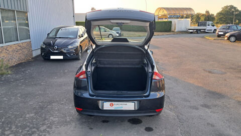 Laguna III 1.5 DCI 110CH FAP BLACK EDITION CHAMPION ECO&sup2; 2011 occasion 50720 Barenton