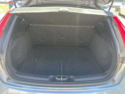 V40 D2 ADBLUE 120CH OVERSTA EDITION GEARTRONIC 2018 occasion 24660 COULOUNIEIX CHAMIERS