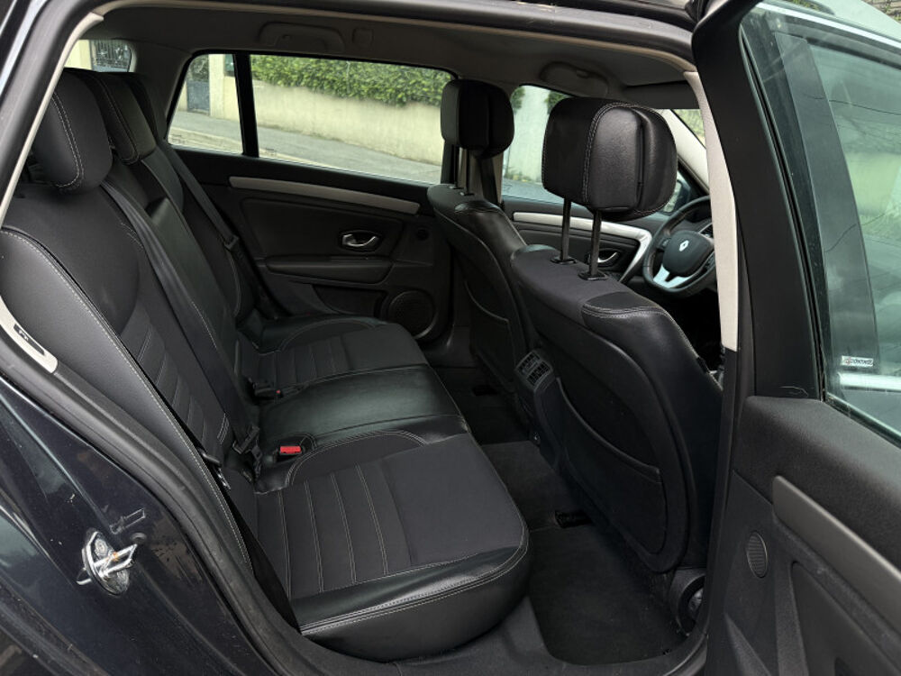 Laguna III Estate 2.0 DCI 130CH FAP GT 4CONTROL 2011 occasion 95480 PIERRELAYE