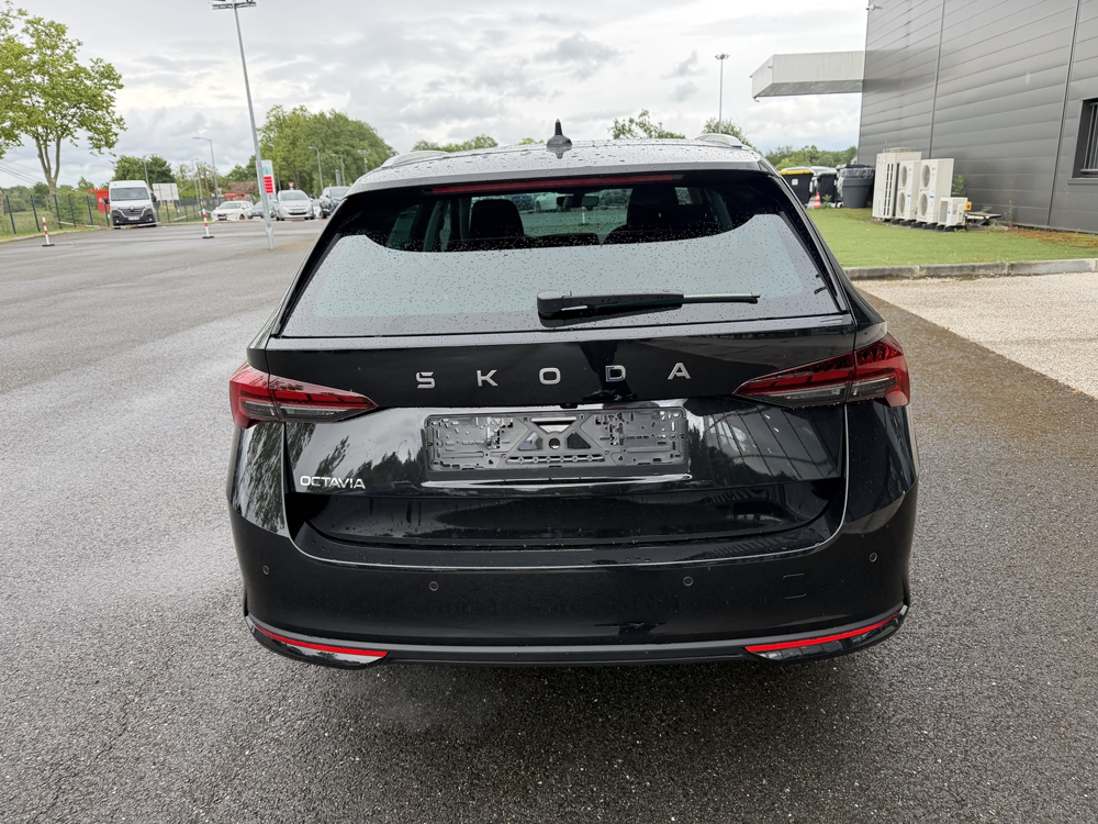 Octavia 2.0 TDI SCR 150CH SELECTION DSG7 2026 occasion 31670 Lab&egrave;ge