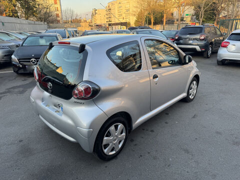 Aygo 1.0 VVT-I 68CH CONFORT 3P FAIBLE KM 2010 occasion 93220 Gagny