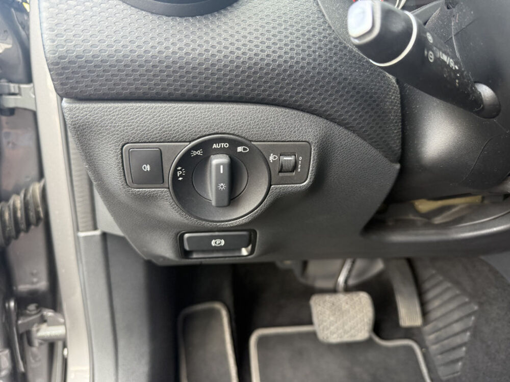 Classe A 200 D BUSINESS EDITION 7G-DCT 2017 occasion 31140 Aucamville