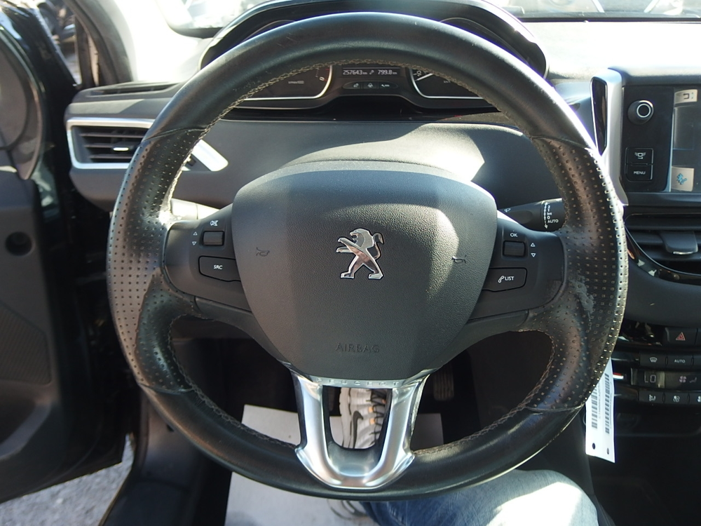 208 1.6 E-HDI FAP ALLURE 4CV 3P 2014 occasion 10600 Savi&egrave;res