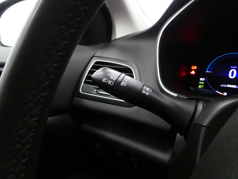 Megane IV 1.6 E-TECH PLUG-IN 160CH BUSINESS -21N 2022 occasion 77100 Nanteuil-l&egrave;s-Meaux