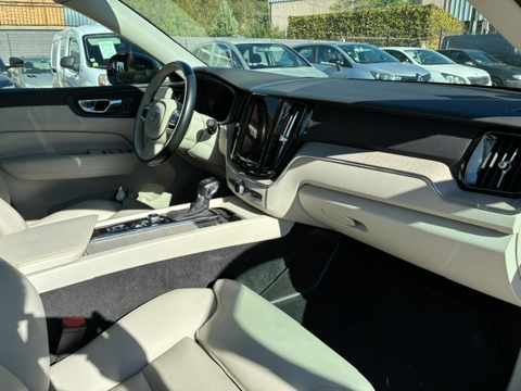 XC60 D5 AWD 235CH INSCRIPTION LUXE BOITE AUTOMATIQUE 2018 occasion 30360 V&eacute;z&eacute;nobres