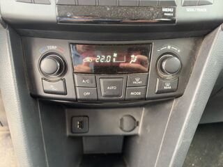 Swift 1.2 VVT GLX 5P 2011 occasion 83120 Sainte-Maxime
