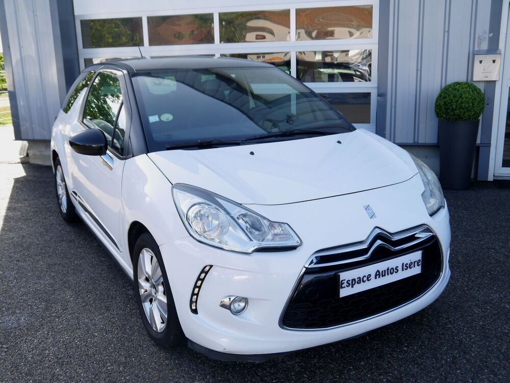DS3 1.6 HDI90 (92) FAP SO CHIC 2011 occasion 38260 La C&ocirc;te-Saint-Andr&eacute;