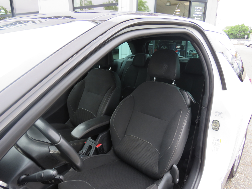 DS3 BLUEHDI 100CH CONNECTED CHIC S&S 2017 occasion 31600 Muret