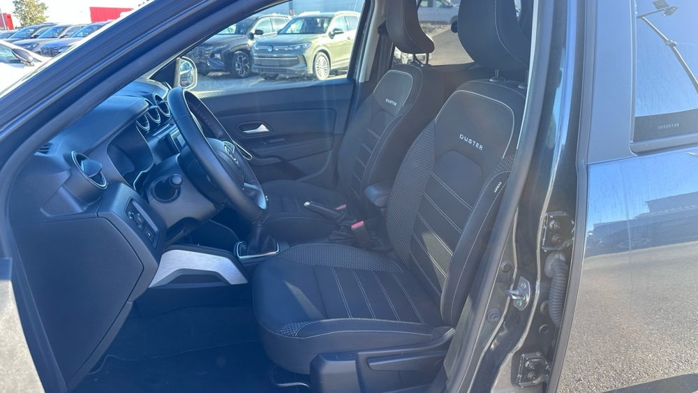 Duster 1.5 BLUE DCI 115CH PRESTIGE + 4X2 2022 occasion 12850 Onet-le-Ch&acirc;teau