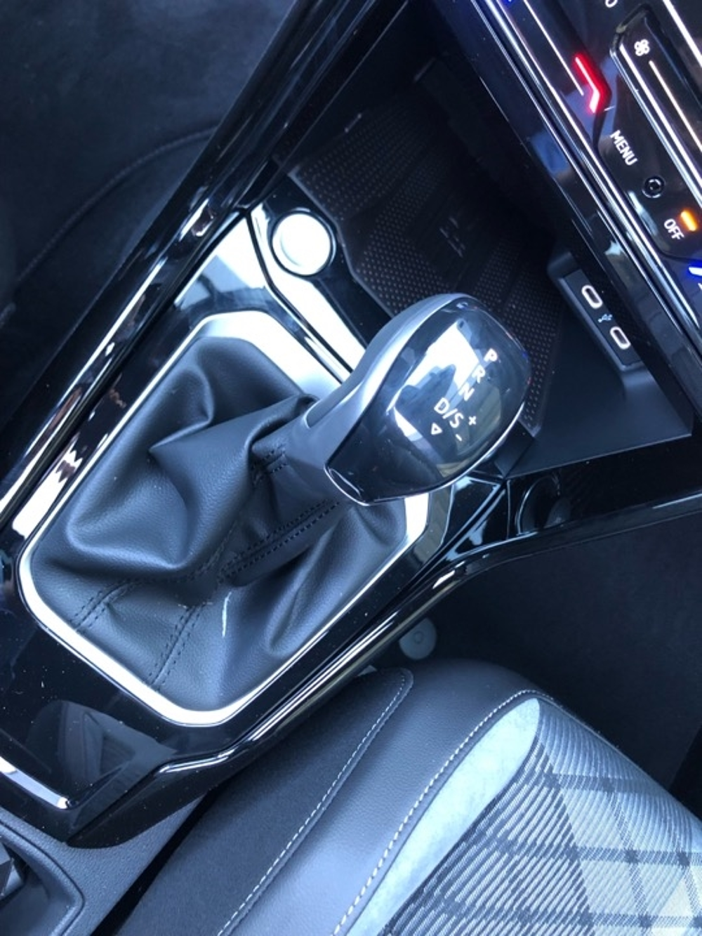 T-ROC 2.0 TDI 150CH R-LINE DSG7 2025 occasion 31670 Lab&egrave;ge