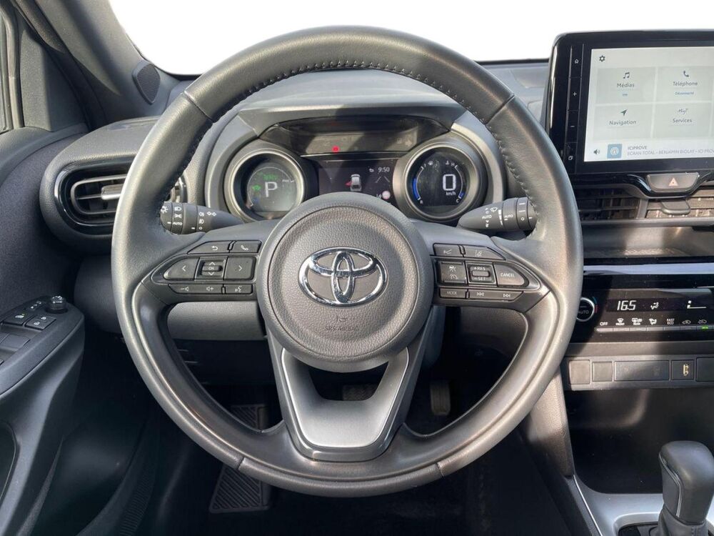 Yaris Cross 116h Design MY22 2023 occasion 13400 Aubagne