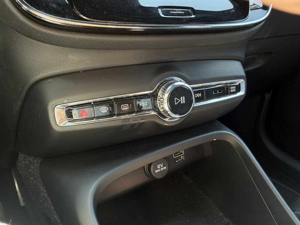 XC40 T5 RECHARGE 180 + 82 CH R-DESIGN DCT 7 2021 occasion 31770 Colomiers