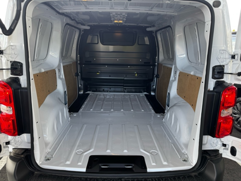 Jumpy M 2.2 DIESEL 180CH AUTOMATIQUE 2026 occasion 12850 Onet-le-Ch&acirc;teau