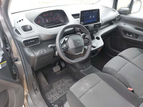 Partner XL 950kg BlueHDi 130ch S&S EAT8 3 Places - Boite Automatiqu 2023 occasion 17450 Saint-Laurent-de-la-Pr&eacute;e
