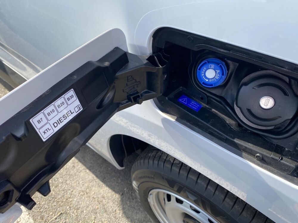 Combo VU M Diesel 100ch Pack Premium Connect 2026 occasion 95500 Gonesse