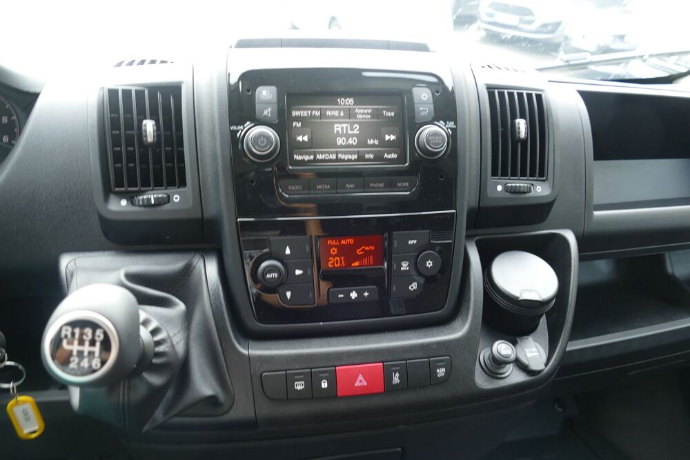 Jumper 35 L2H2 2.2 BLUEHDI 140 S&S DRIVER 2022 occasion 22100 Dinan