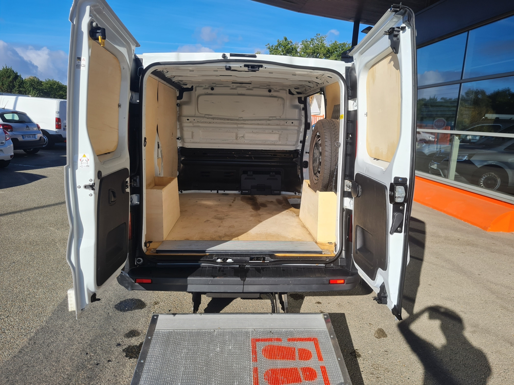 Trafic L1H1 1000 2.0 DCI 120CH GRAND CONFORT E6 2020 occasion 28630 Nogent-le-Phaye
