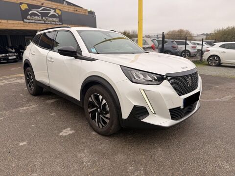 Peugeot 2008 1.2 PURETECH 100CH S&S ALLURE 2023 occasion Saint-Michel-Chef-Chef 44730