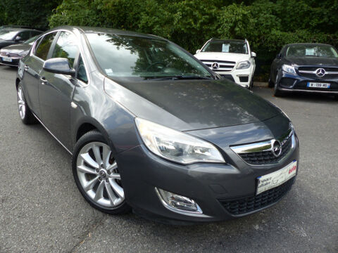 Astra 2.0 CDTI160 FAP COSMO BA 2010 occasion 77144 Mont&eacute;vrain