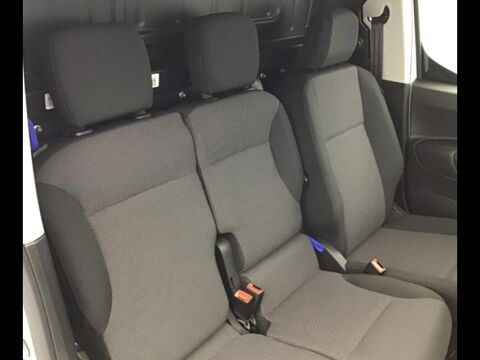 Berlingo XL Diesel 130ch automatique 2026 occasion 91650 BREUILLET
