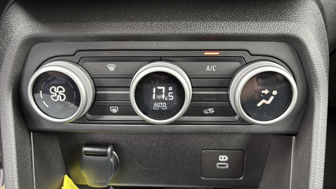 Sandero 1.0 TCE 90CH STEPWAY EXPRESSION CVT -24 2026 occasion 87270 COUZEIX