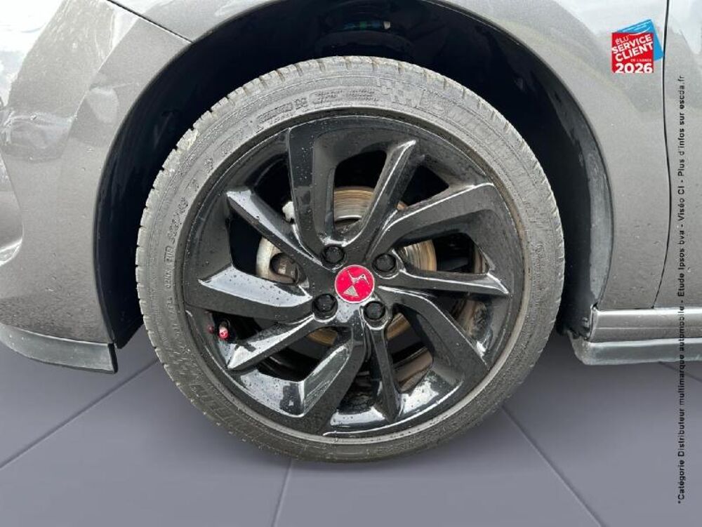 DS3 PureTech 110ch Performance Line S&S EAT6 2018 occasion 08000 Charleville-M&eacute;zi&egrave;res