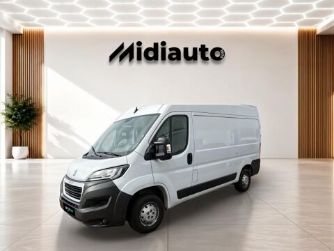Peugeot Boxer 330 L2H2 2.2 BlueHDi S&S 120ch Asphalt 2022 occasion Vernouillet 28500