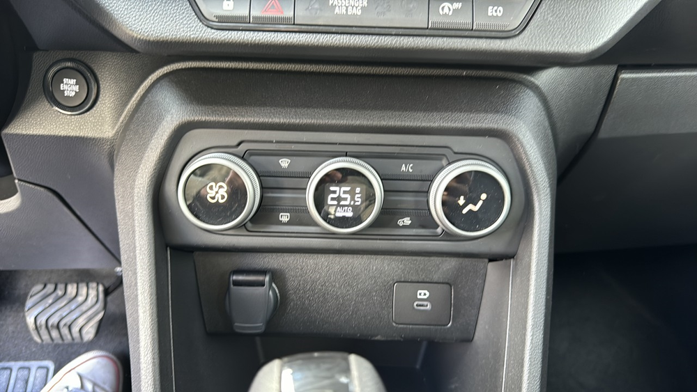 Sandero 1.0 TCE 90CH STEPWAY EXPRESSION CVT -24 2026 occasion 87270 COUZEIX